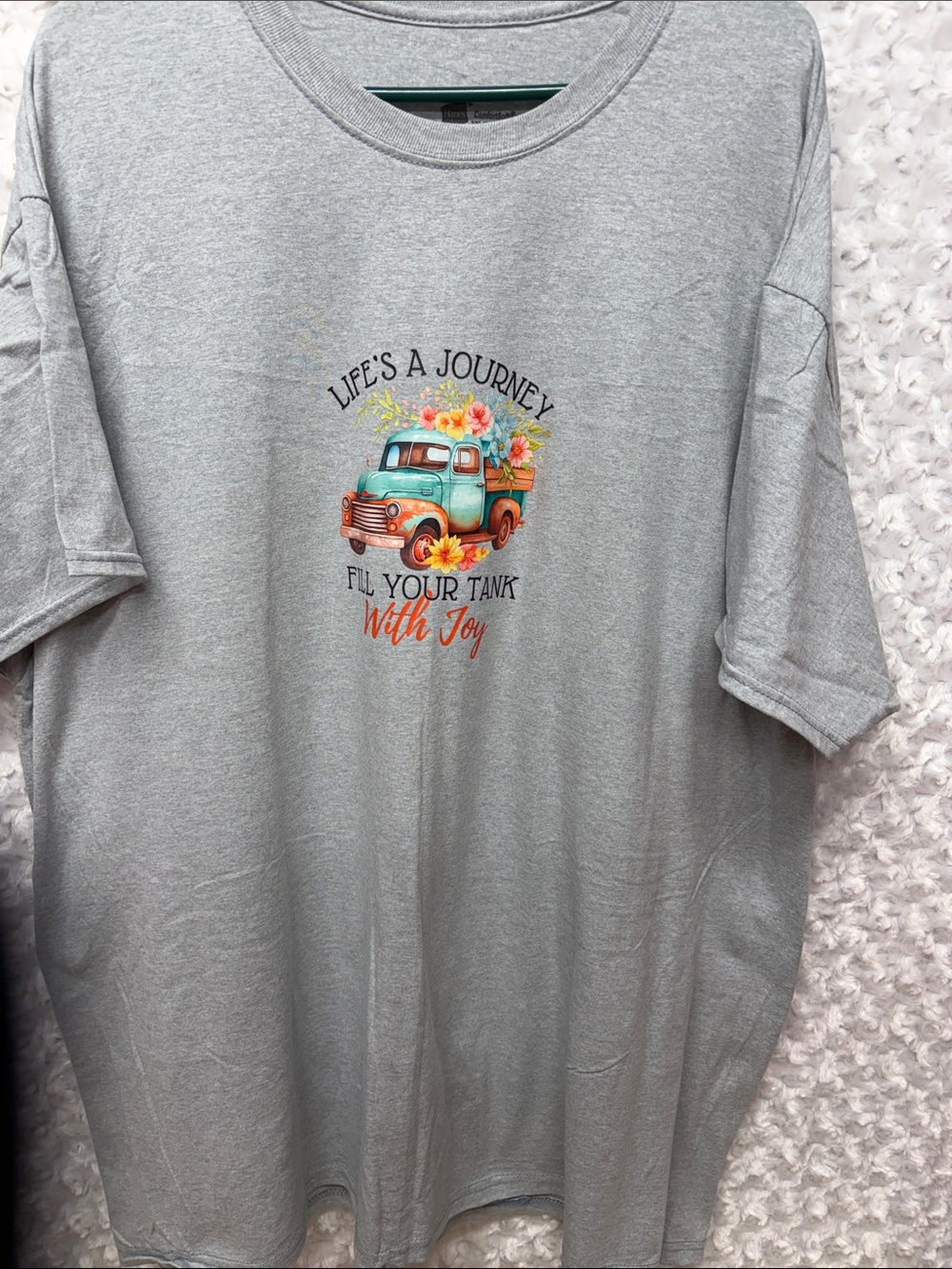 Hanes 3x unisex Light Gray Tee with Vintage Truck floral Graphic